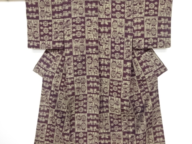 アンティーク　市松に花・蝶模様織り出し手織り真綿紬単衣着物